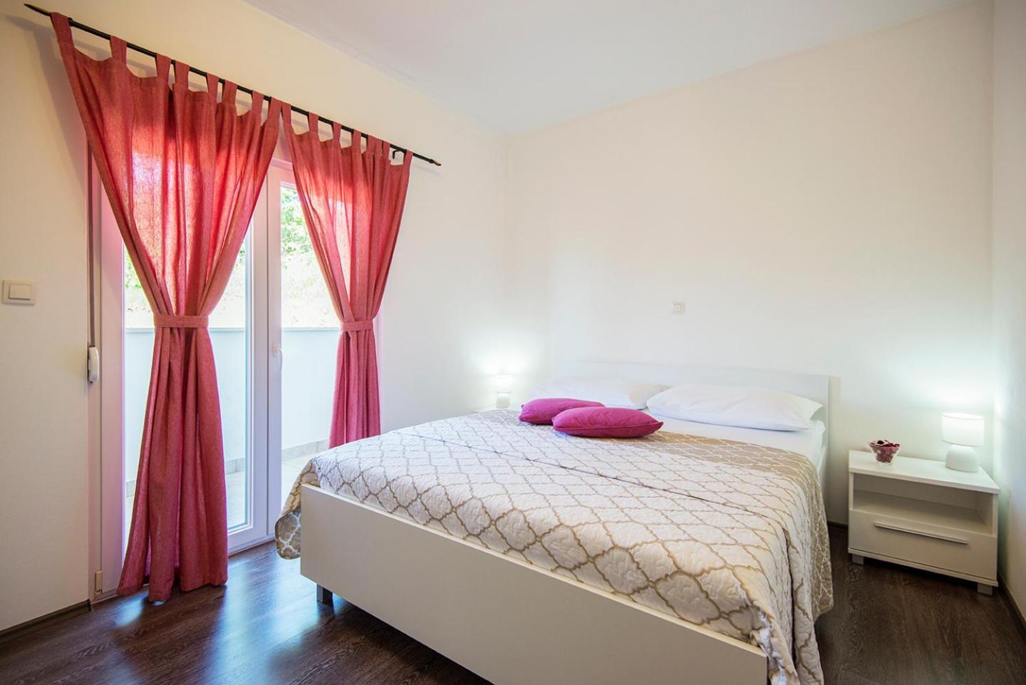 Apartments Cape Deluxe 르티나 외부 사진